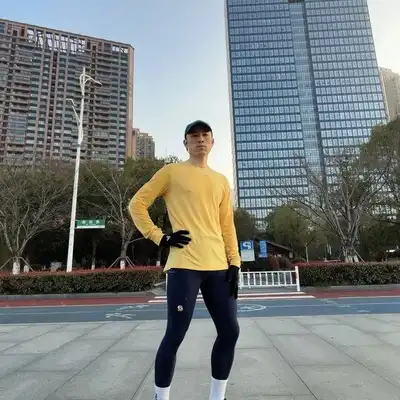 李宇